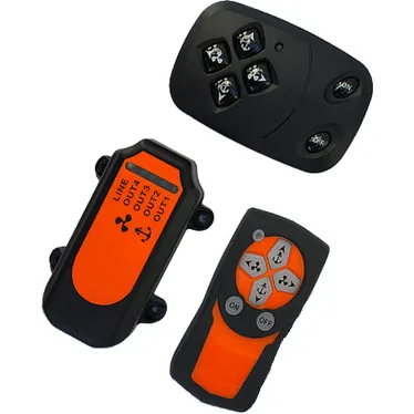 Dashbord- og fjernkontroll til ankervinsj og baugpropell