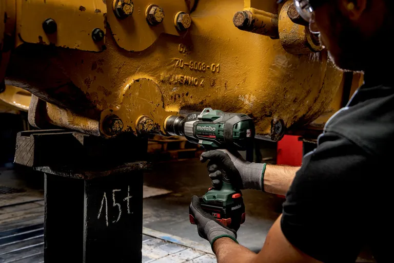 Metabo Muttertrekker Batteri SSW 18 LTX 1750 BL Solo med Metabox,