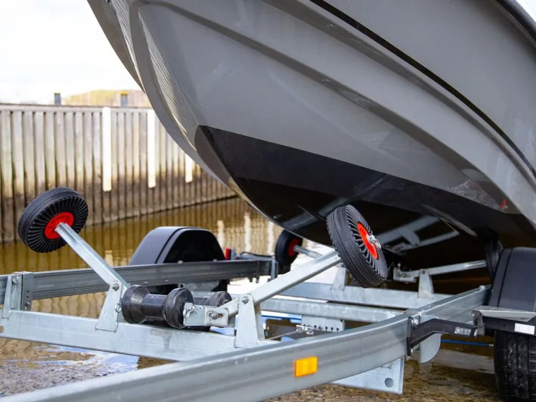 TYSSE 6257, 1300 kg Båthenger