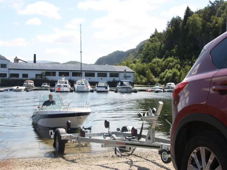 TYSSE 6014, 750 kg Båthenger