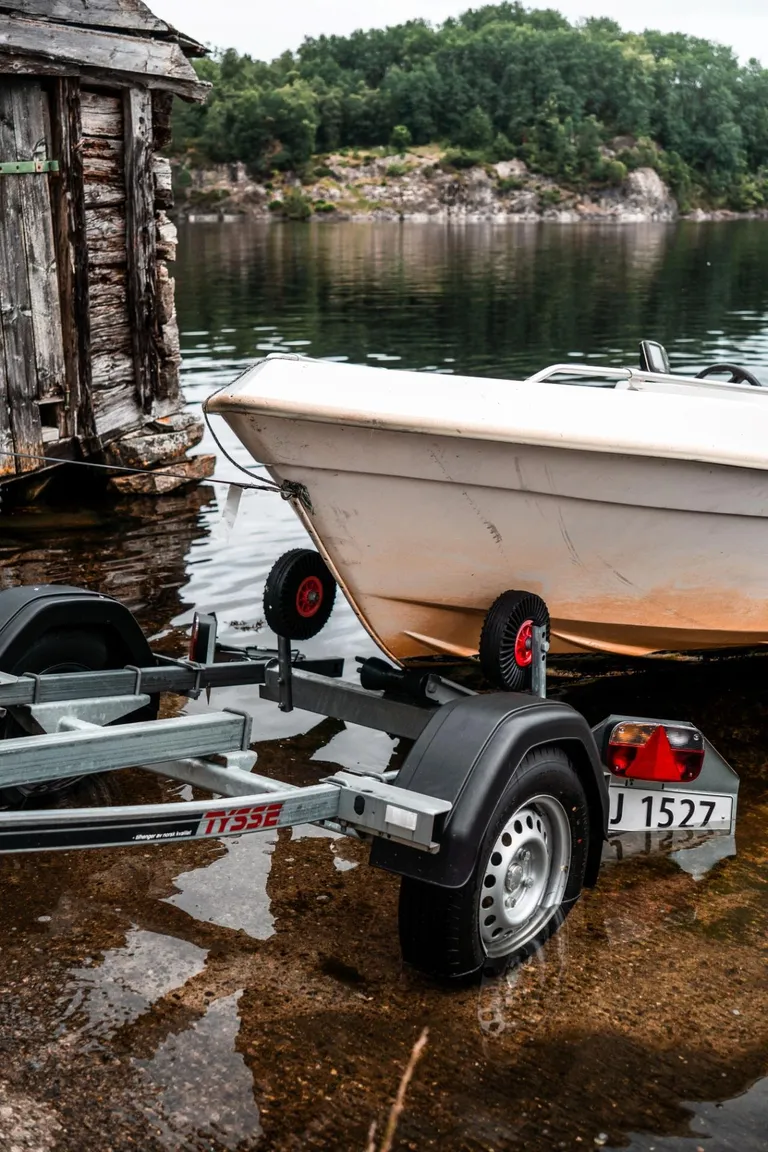 TYSSE 6105, 750 kg Båthenger