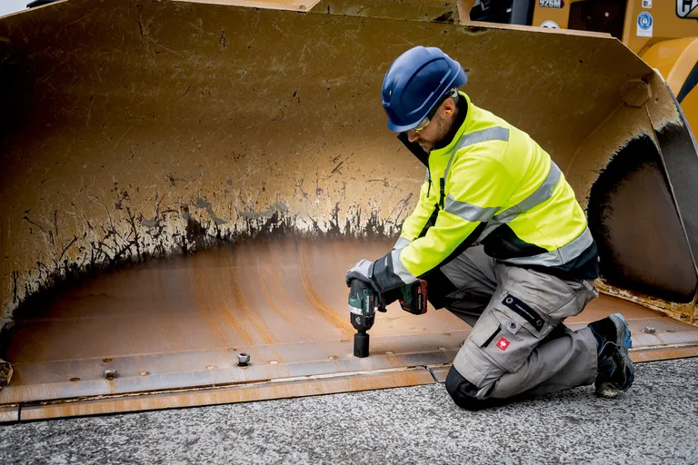 Metabo Muttertrekker Batteri SSW 18 LTX 1750 BL Solo med Metabox,