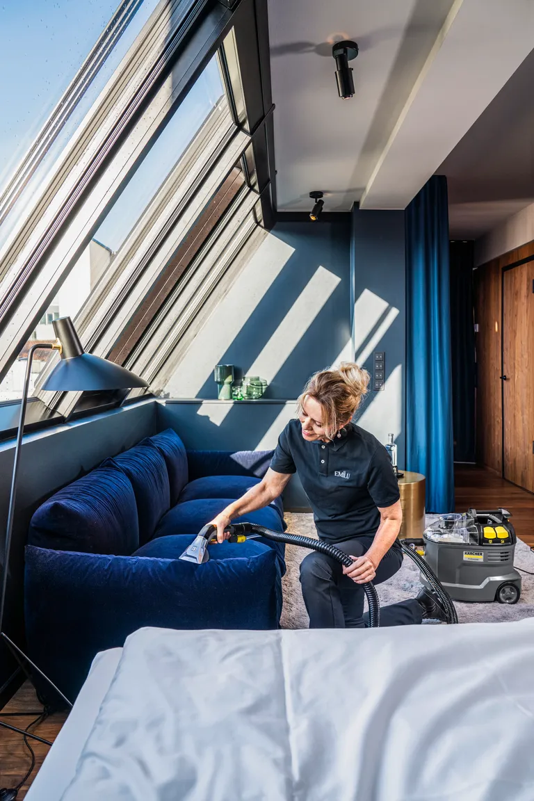 Tepperenser, Kärcher Puzzi 8/1 C med hånddyse