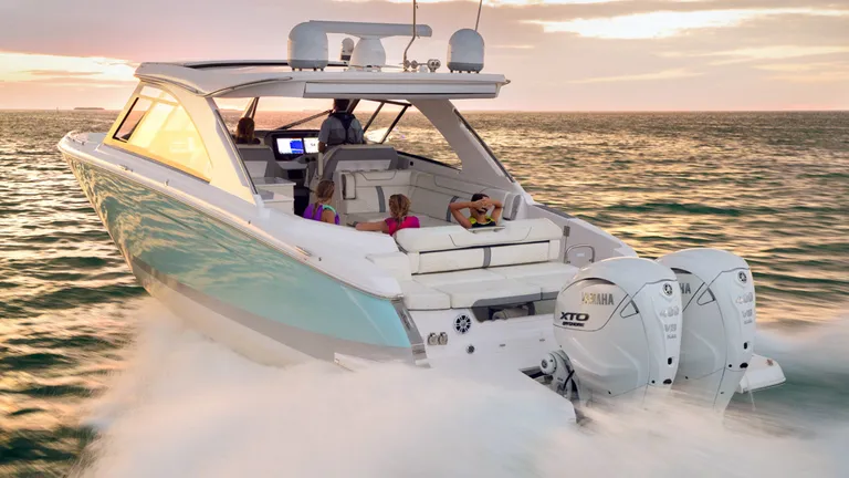 Båtmotor, Yamaha XF400USA2