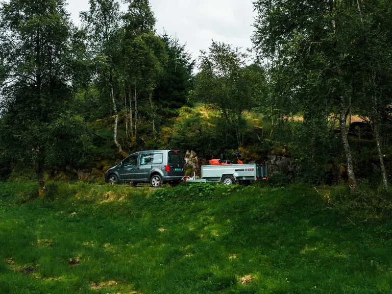 TYSSE 6219 FS50 m/skrutipp, 1300 kg, Varehenger