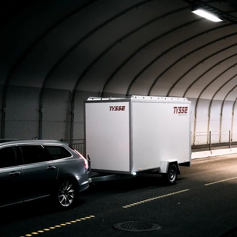 TYSSE 6221, hvit, 1300 kg, 150 cm skaphøyde, Skaphenger