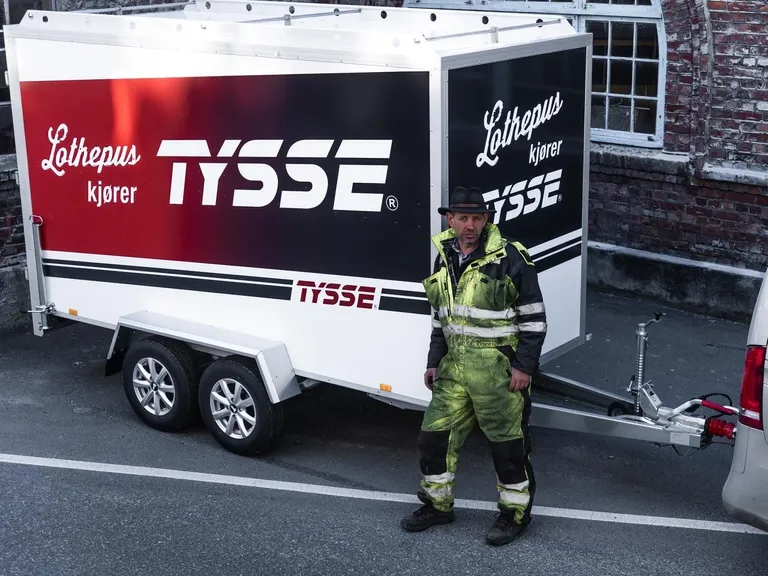 TYSSE 6308, hvit, 2000 kg, 150 cm skaphøyde, Skaphenger